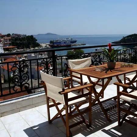 Theodora Apartment Patitiri